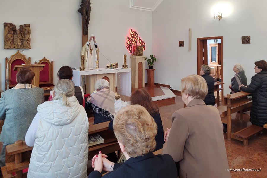 050 Sobota  - Eucharystia.jpg